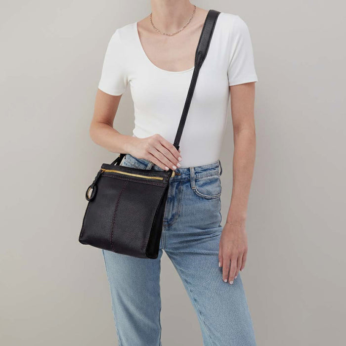 Austin Medium Crossbody In Pebbled Leather - Black