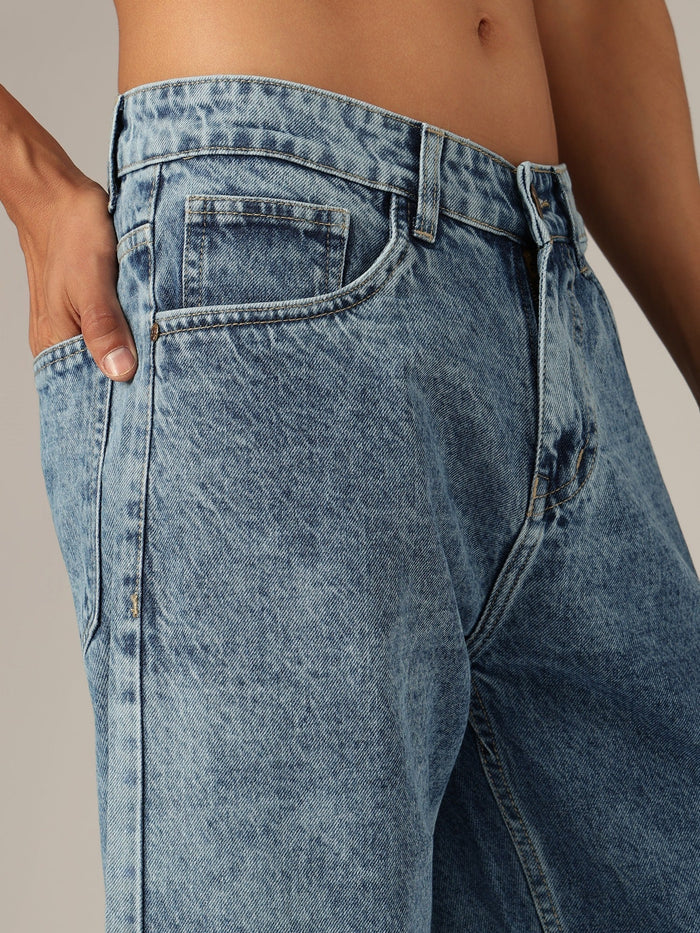 Avenue Distressed Jeans