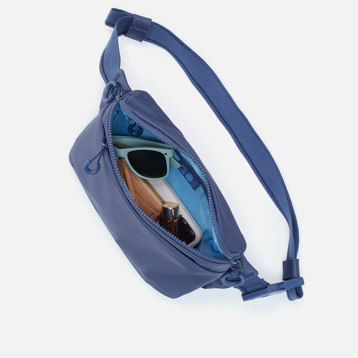 BE HOLD Belt Bag in caRefiber recycled nylon - Ocean