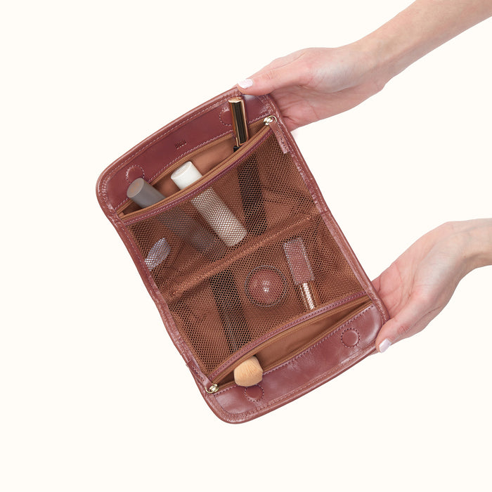 Beauty Cosmetic Pouch In Polished Leather