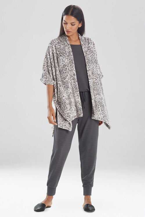 Cashmere Fleece Leopard Wrap