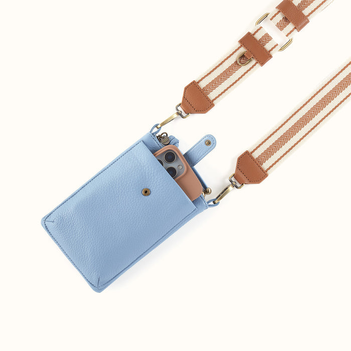 Cass Phone Crossbody In Pebbled Leather - Seabreeze