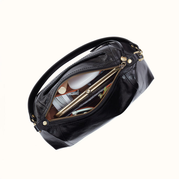 Darcy Shoulder In Polished Leather