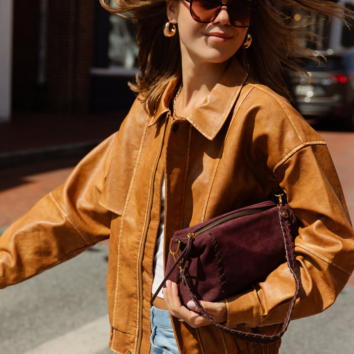 Darcy Shoulder In Suede Leather - Dark Cherry