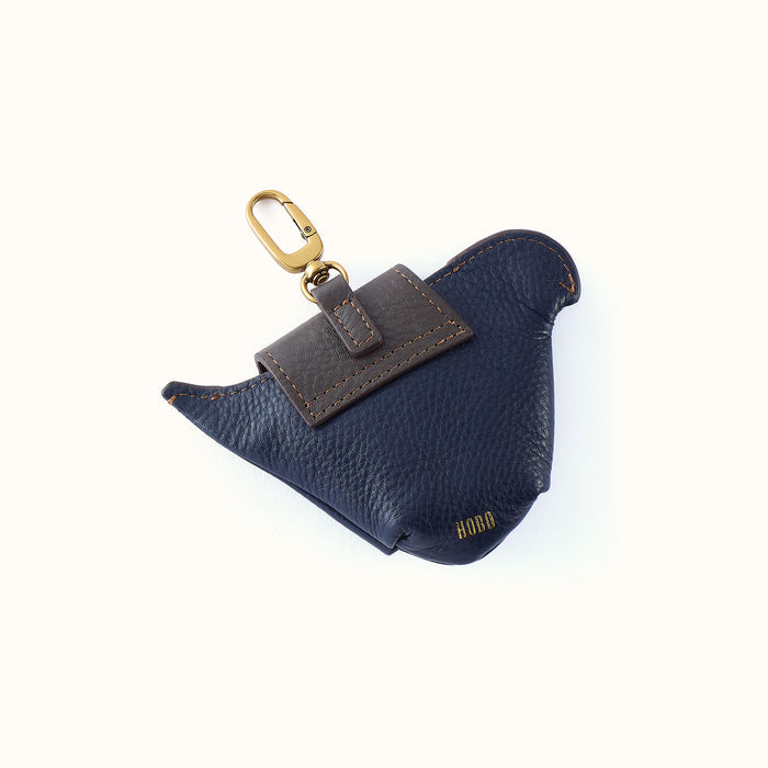 Dove Clip Pouch In Pebbled Leather