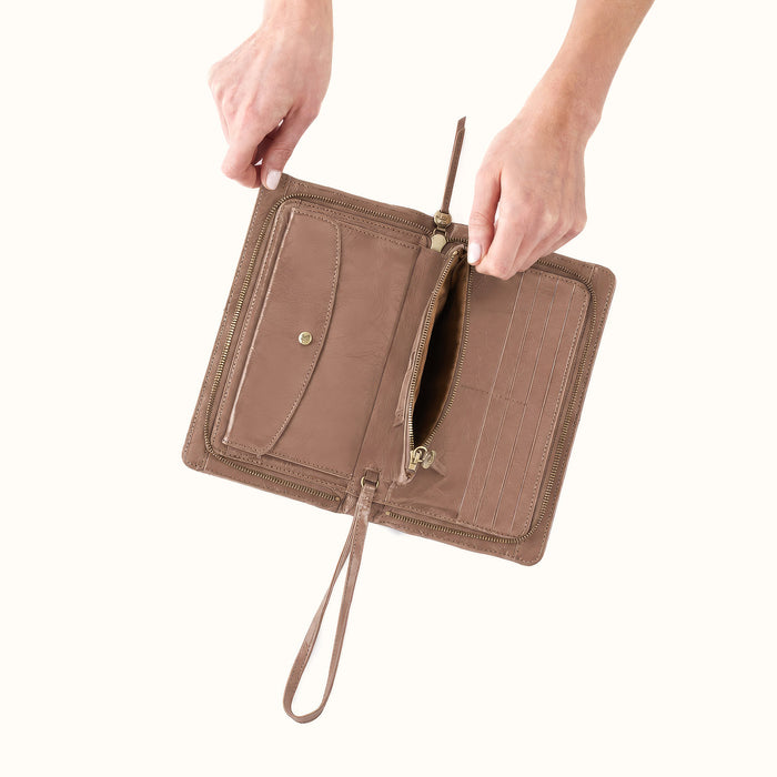 Evolve Wristlet In Polished Leather
