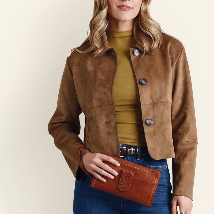 Evolve Wristlet In Washed Leather - Kindling Brown