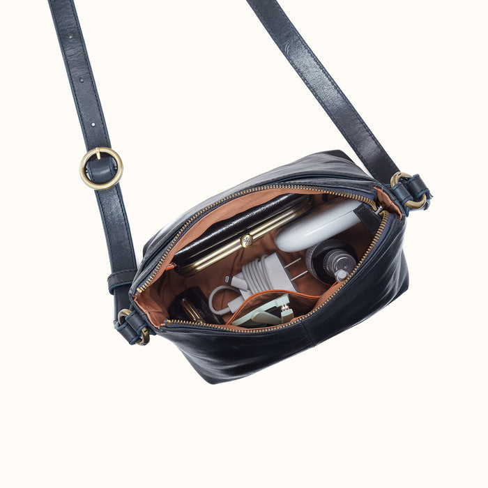 Expedition Crossbody in Patina Leather - Navy Horizon