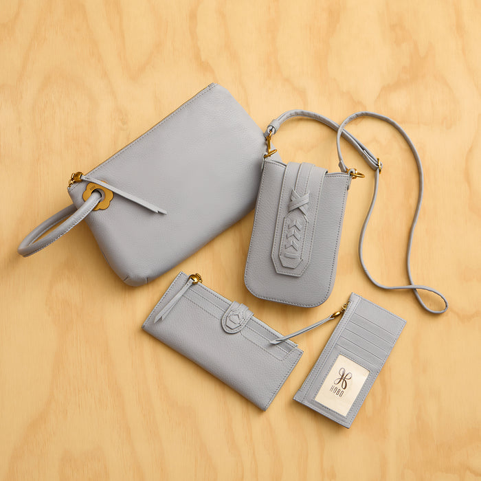 Daisy Daze Large Wristlet in Pebbled Leather - Indigo Cloud