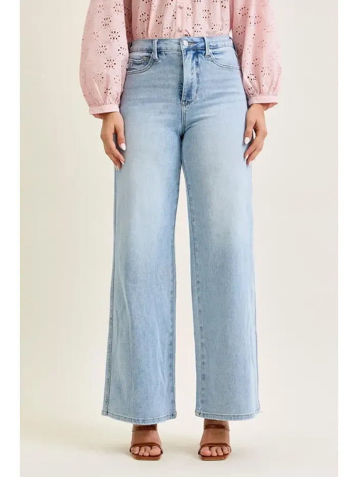 Judy Blue High Waist T.C. Retro Wide w/ Curve Coin Pkt Jeans