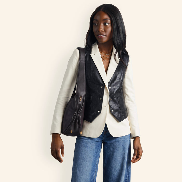 Kori Hobo Shoulder In Pebbled Leather - Black