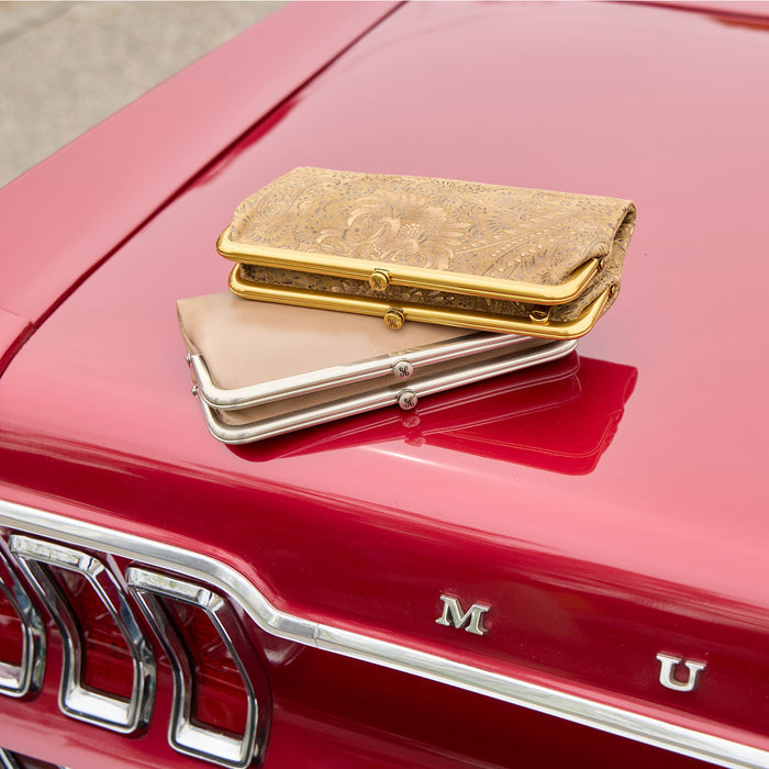Lauren Clutch-Wallet In Printed Leather - Mink Folklore