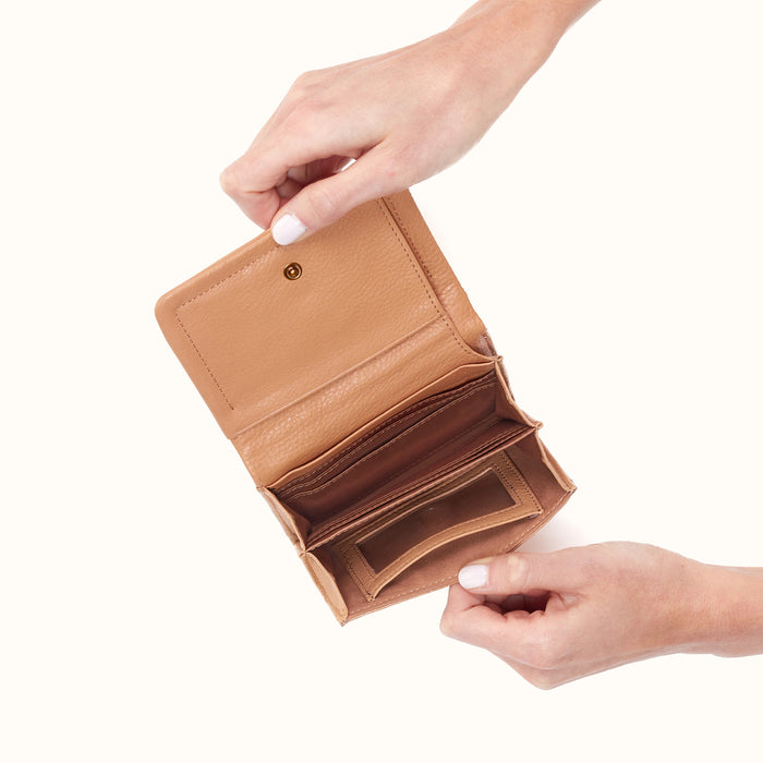 Lumen Medium Bifold Compact Wallet in Pebbled Leather - Sandstorm