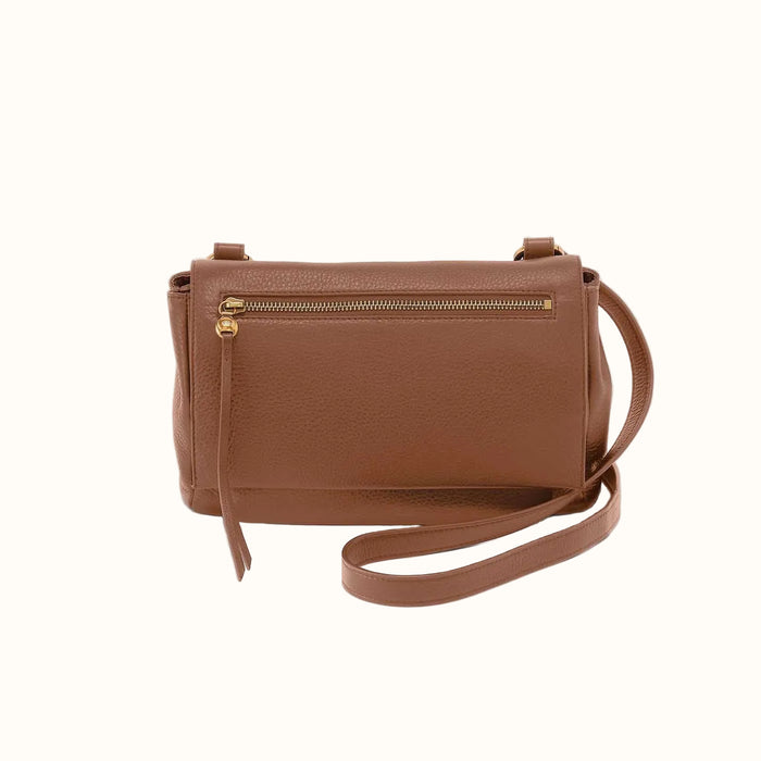 Quince Flap Crossbody in Pebbled Leather - Timber Brown