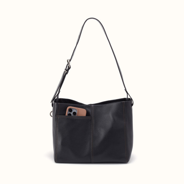 Render Shoulder Bag In Pebbled Leather - Black