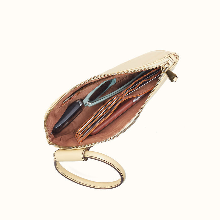 Sable Wristlet in Polished Leather - Butter Yellow