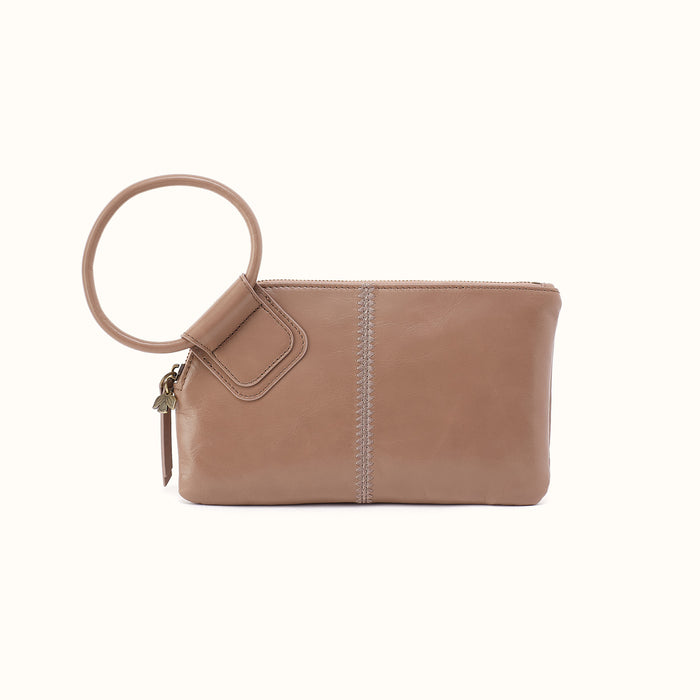 Sable Wristlet In Polished Leather