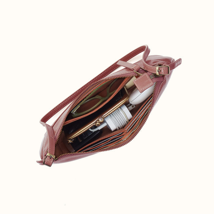 Scottie Slim Shoulder In Polished Leather
