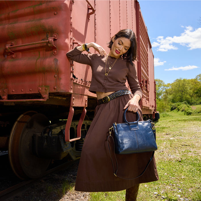 Sheila Medium Satchel In Polished Leather - Ink Navy