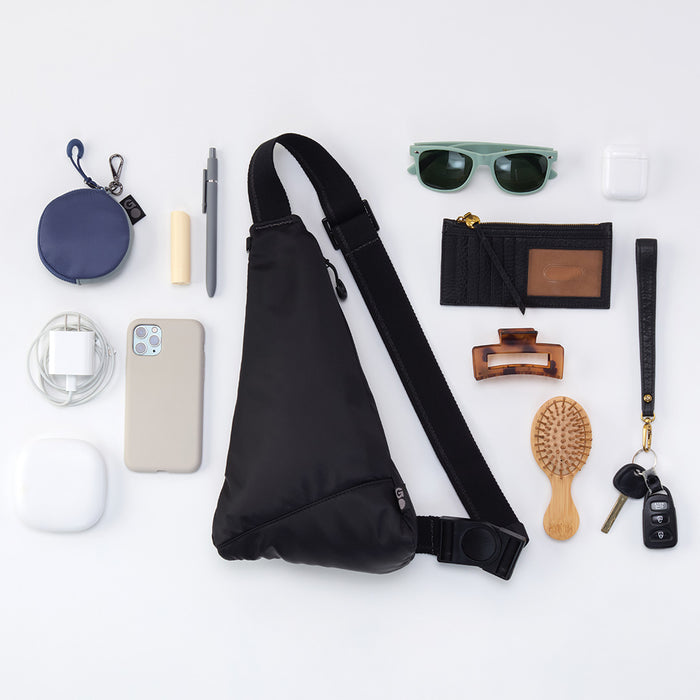 SURE THING Quilted Sling in CaRefiber recycled nylon - What Fits Inside