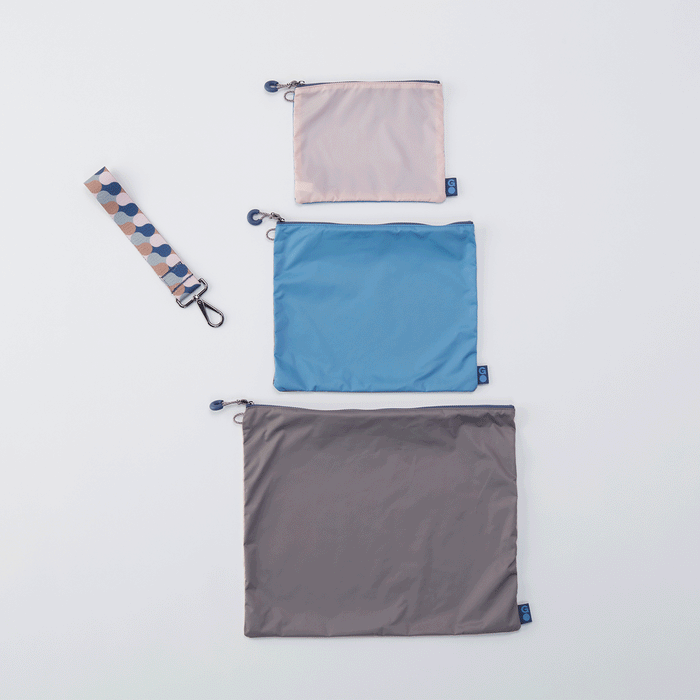 TAKE IT EASY Wristlet Set in PackLite Nylon - Poly Hue