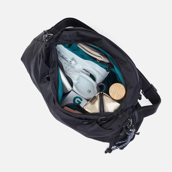 THE BIG DRAW Crossbody in CaRefiber recycled nylon - Ocen