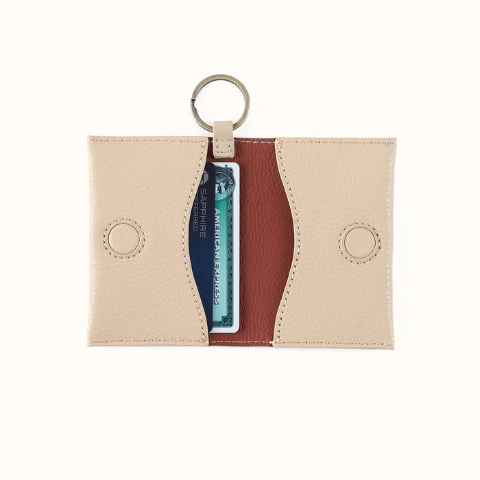 Vida Card Case In Micro Pebbled Leather - Almond