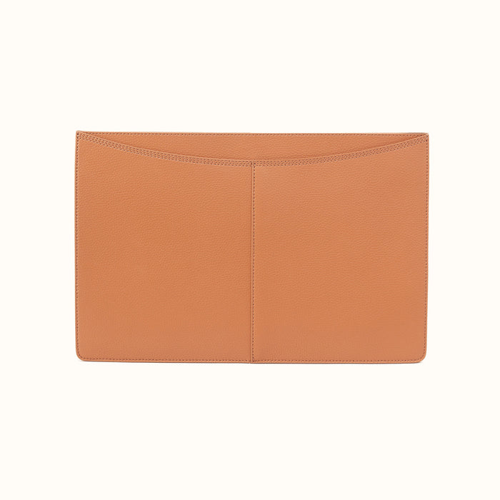 Vida Large Laptop Sleeve In Micro Pebbled Leather - Biscuit- FOL