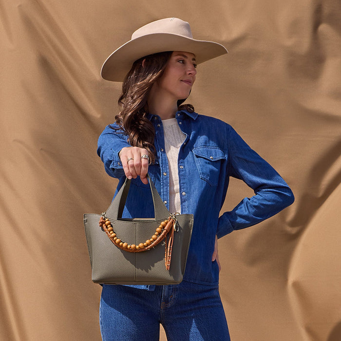 Wood Bead Bag Swag in Pebbled Leather - Warm Honey