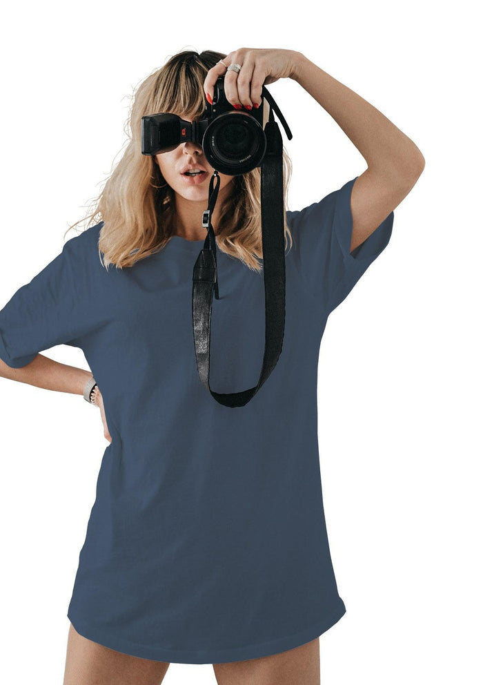 womens steel blue boyfriend t-shirt short sleeve crew neck airlume cotton lifestyle image